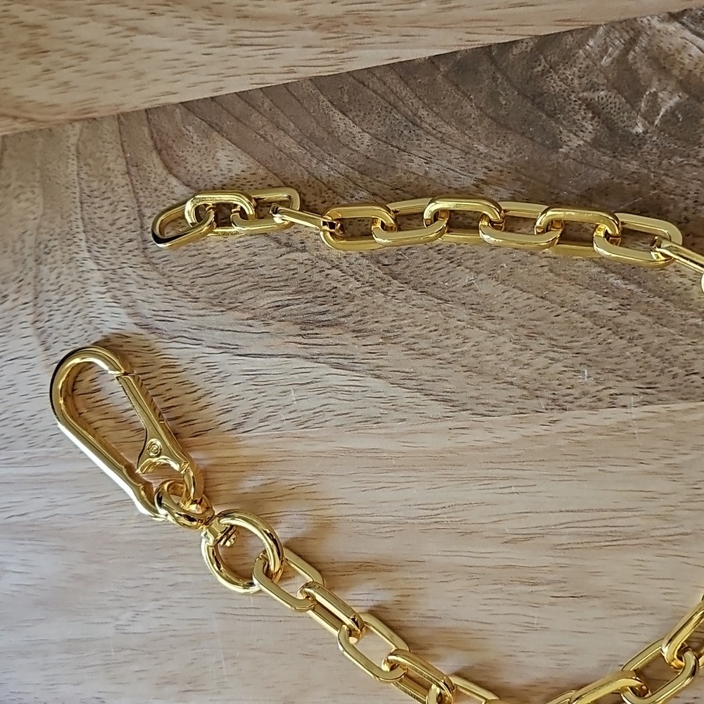 Darkai Rolo Choker - Picture 6 of 10